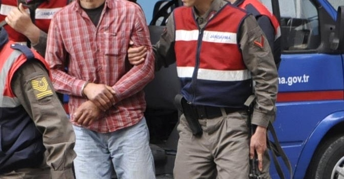 Kırklareli\'nde 20 Kaçak ve Sığınmacı Yakalandı