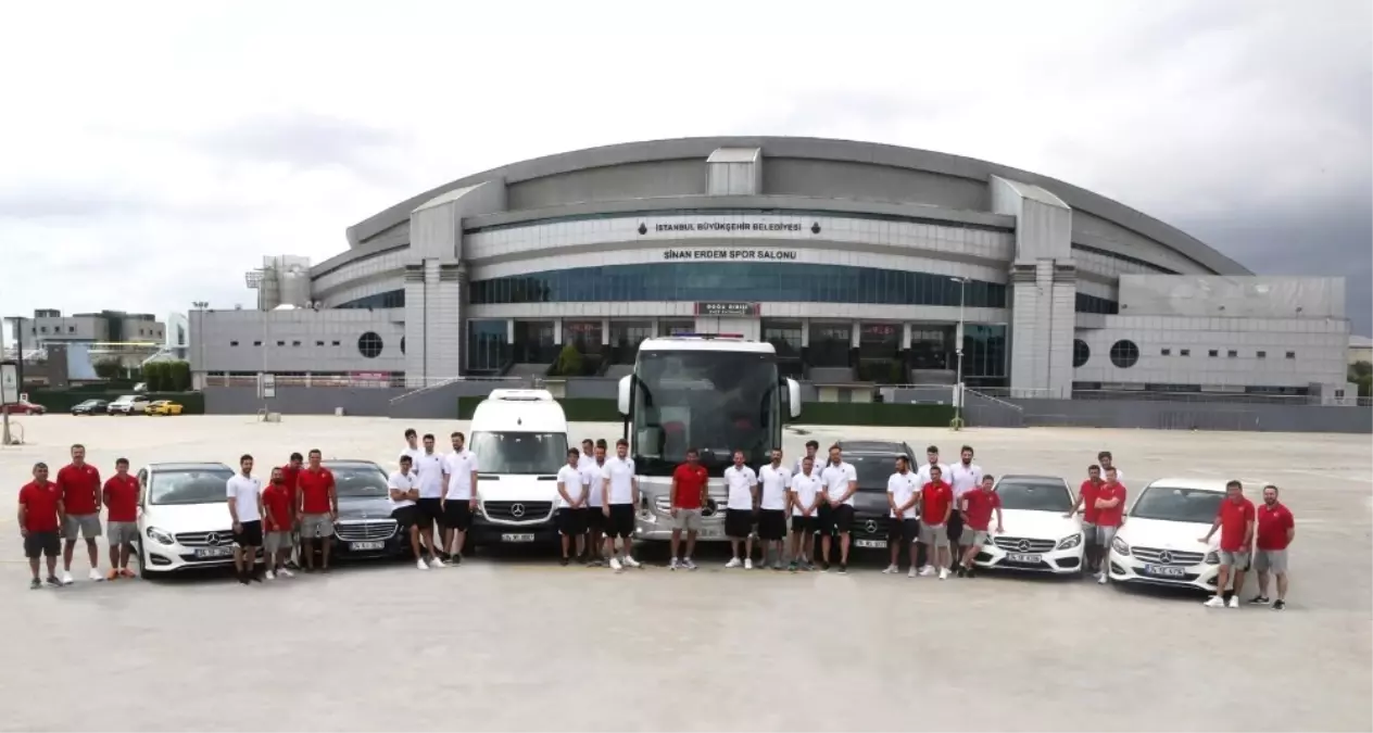 Mercedes-Benz Türk, 2017 Avrupa Basketbol Şampiyonası\'nın Sponsoru Oldu