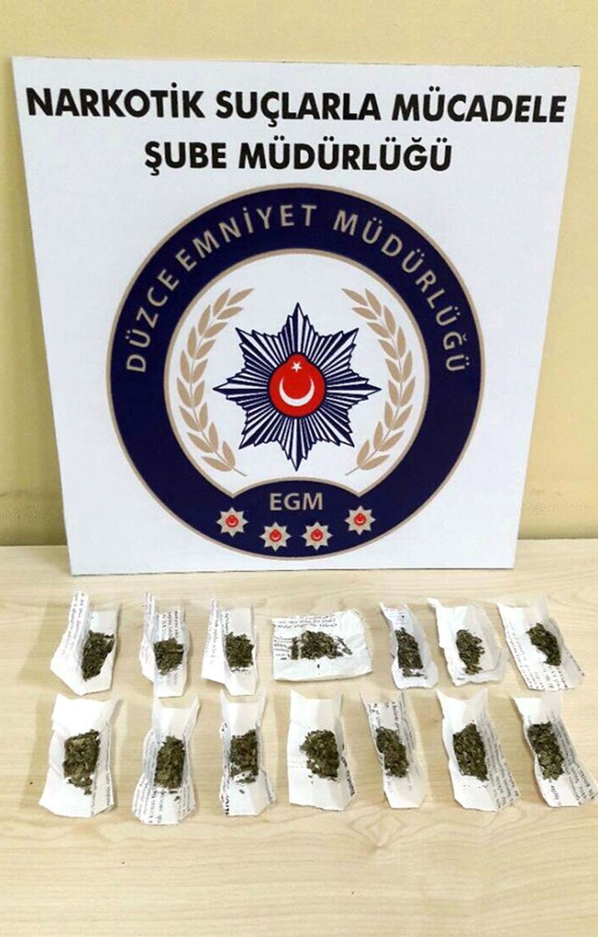 Satışa Hazır Uyuşturucuyla Yakalandı