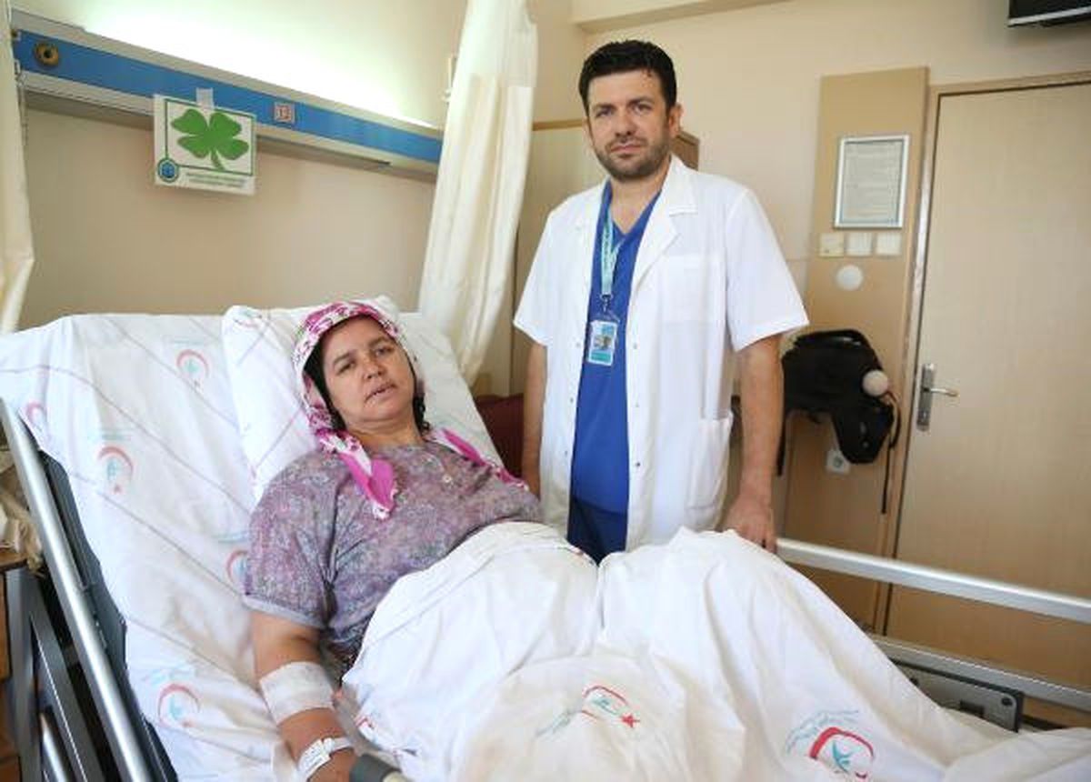 Yediği Petek Balın Teli Midesinden Çıktı