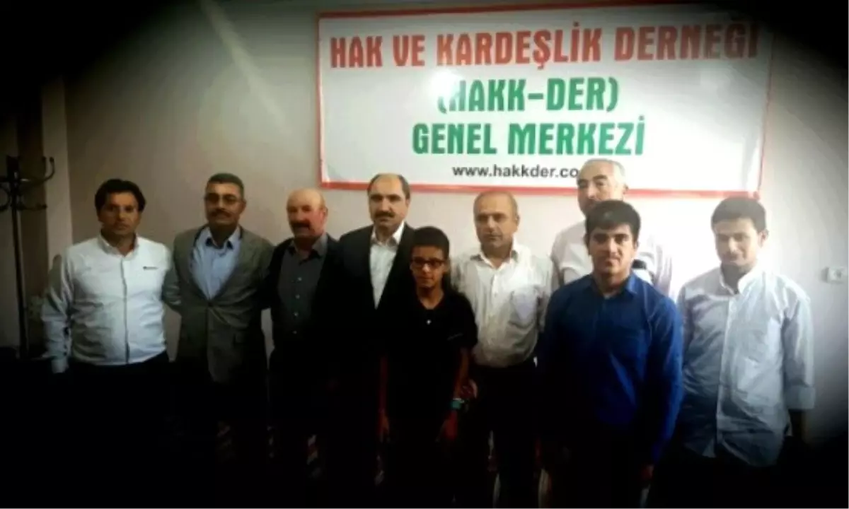 Başkan Soğanda\'dan Hak ve Kardeşlik Derneğine Ziyaret