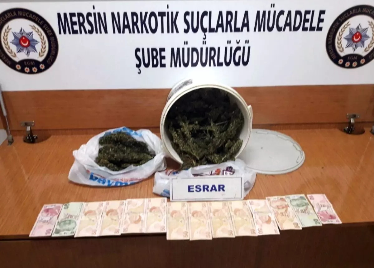 Mersin\'de 1 Kilo 235 Gram Esrar Ele Geçirildi