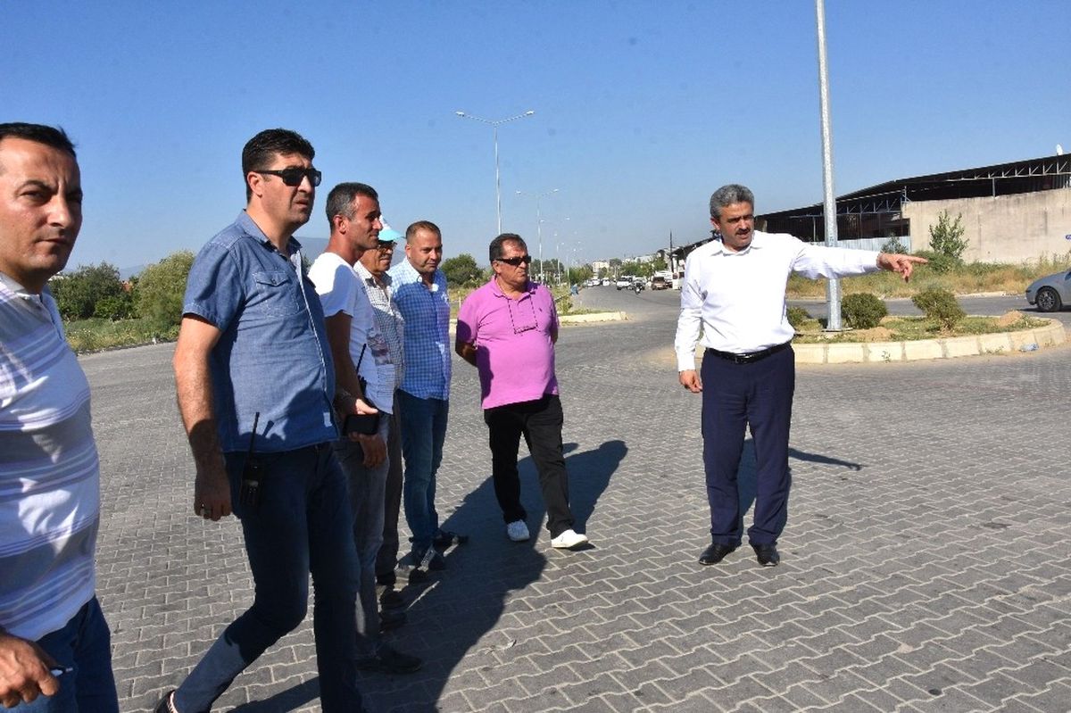 Nazilli\'de Mahalleler Günlük Temizleniyor