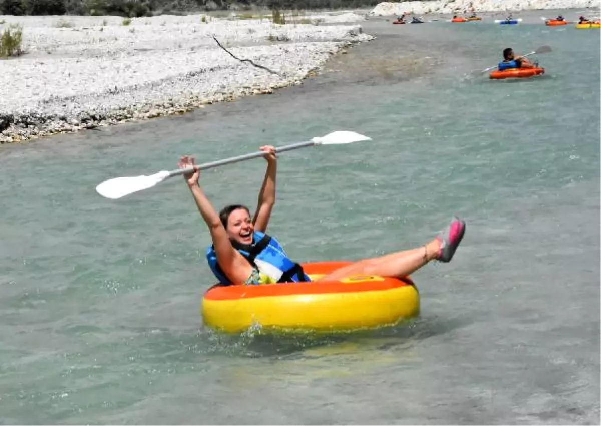 Saklıkent\'te Rafting Keyfi