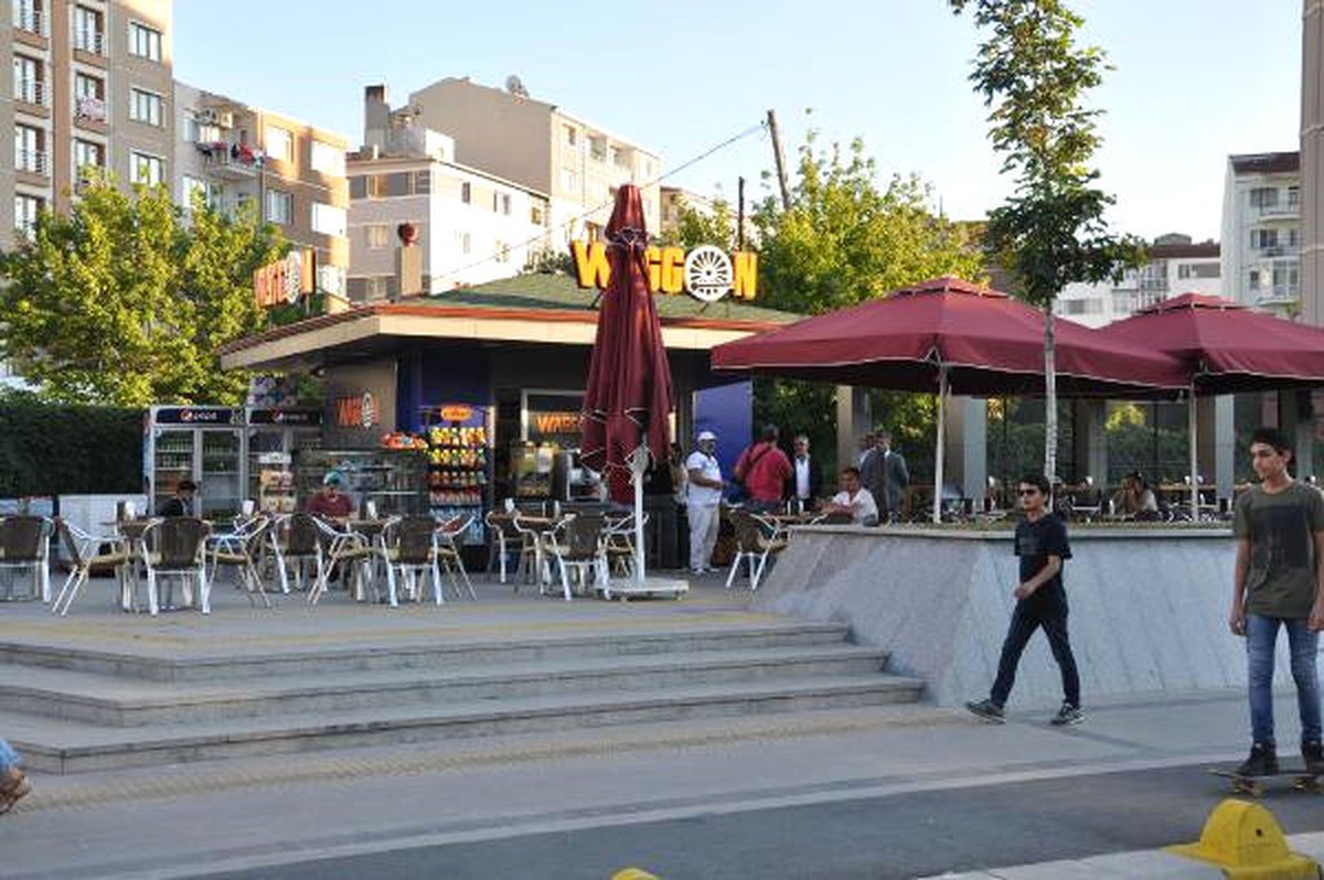 Yılmaz Büyükerşen\'e Silahlı Saldırı Girişimi (3)