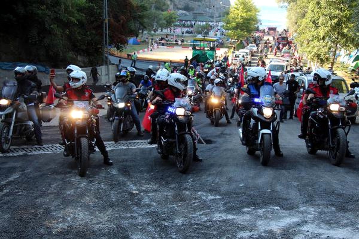 Zonguldak\'ta Uluslararası Motosiklet Festivali Başladı