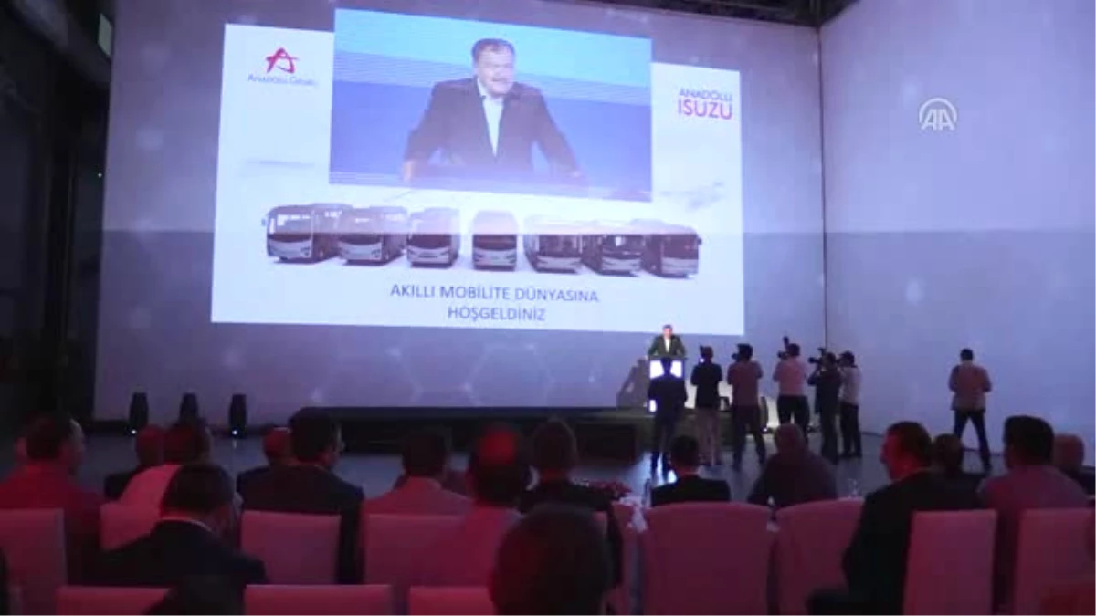 Anadolu Isuzu\'nun Elektrikli Toplu Taşıma Aracı Projesi Tanıtıldı - Bakan Eroğlu