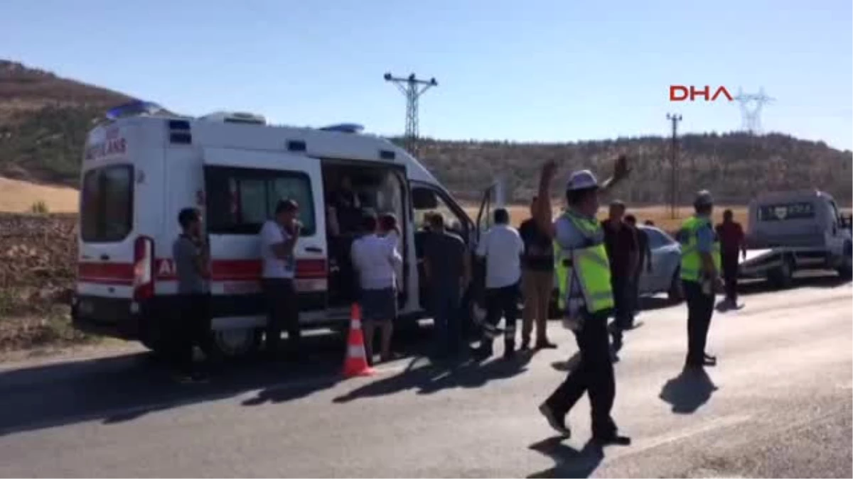 Gaziantep Nurdağı\'nda Zincirleme Kaza: 15 Yaralı