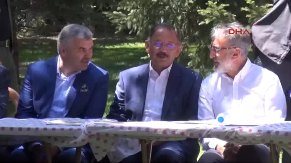 Kayseri Özhaseki Imam Hatip Okulları Türkiye\'de Önemli Vazife Icra Etti