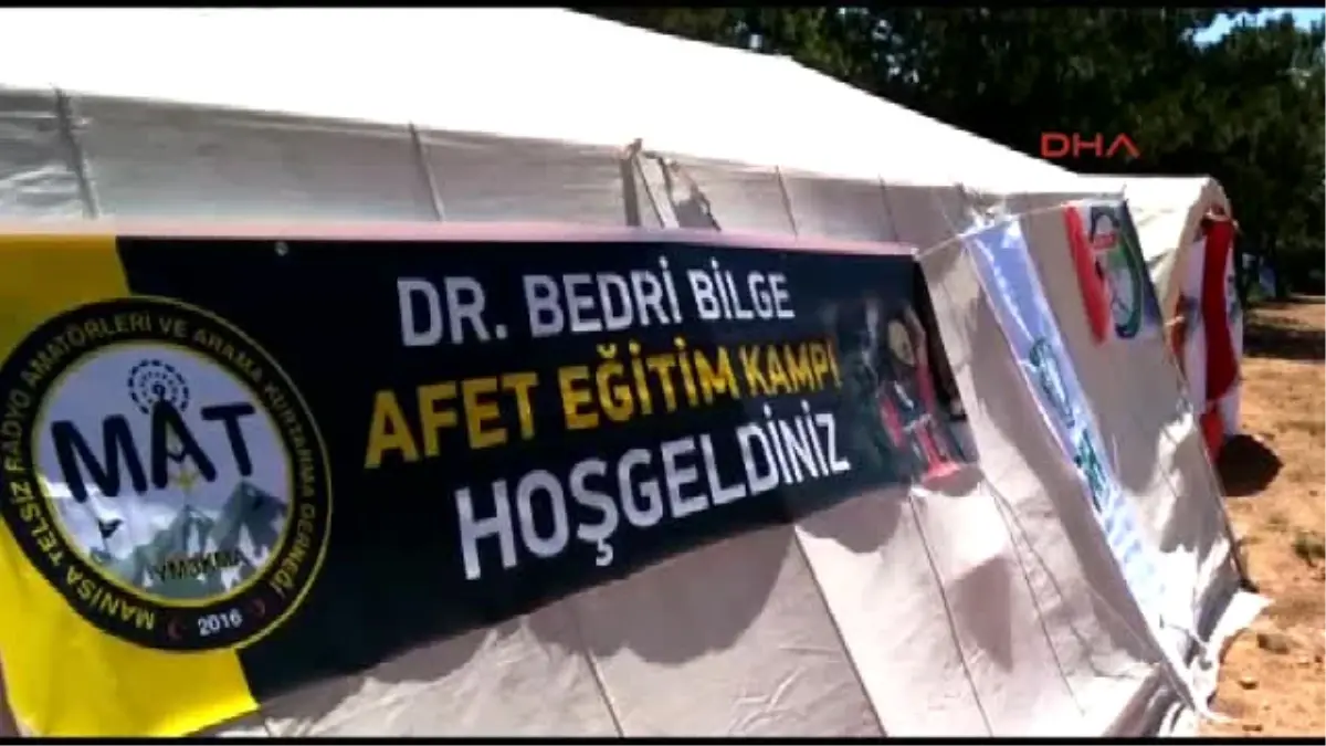 Manisa Doktor Bedri Bilge Manisa\'da Düzenlenen Afet Eğitim Kampı Ile Anıldı