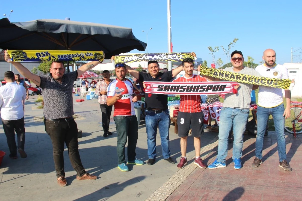 Samsunspor\'un 34 Bin Kişilik Yeni Stadı Açıldı