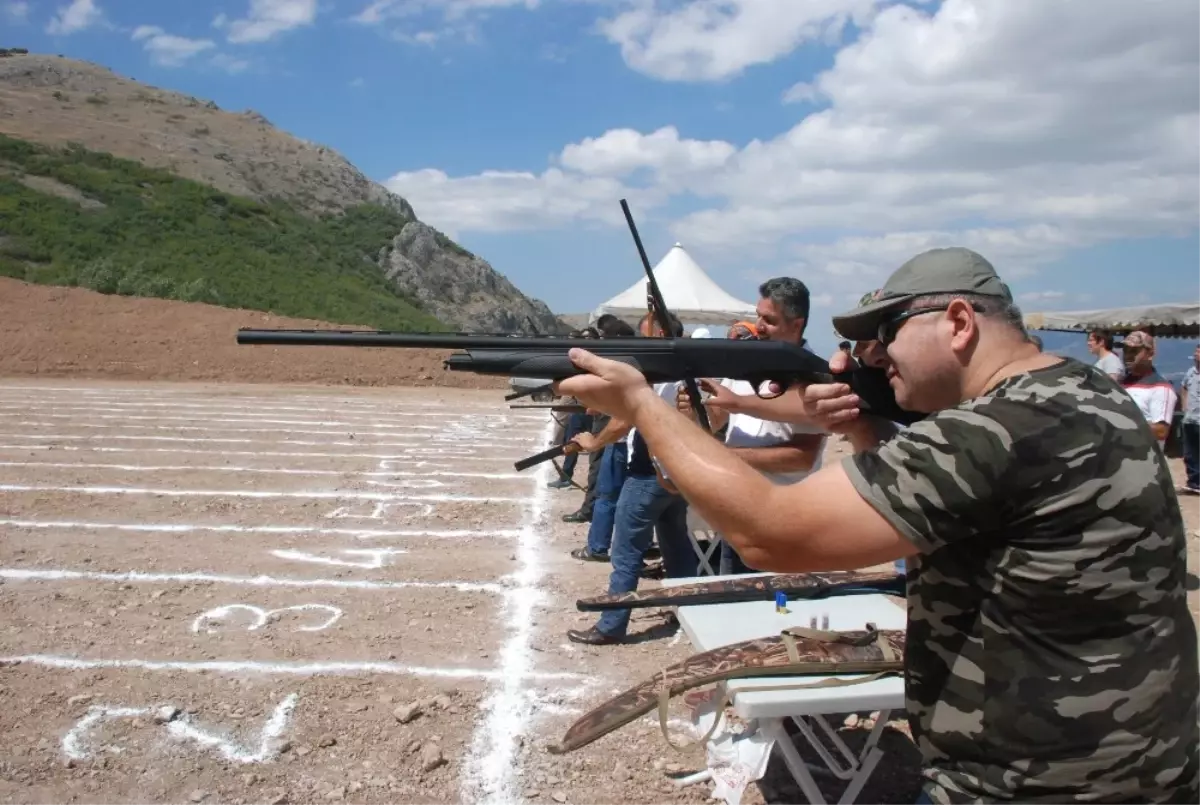 Tokat\'ta 15 Temmuz Şehitleri Anısına Trap Yarışları Yapıldı