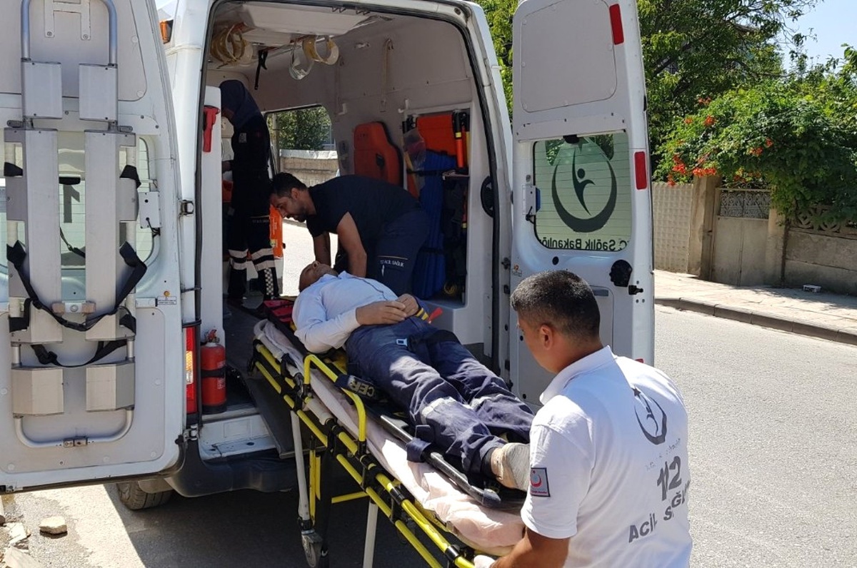 10 Metreden Zemine Düşen Sıva İşçisi Yaralandı