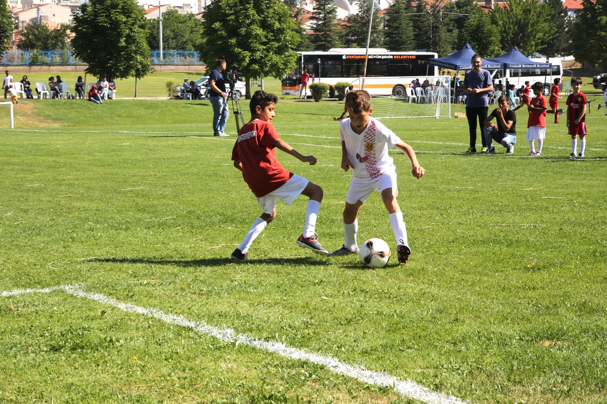 600 Minik Futbol Turnuvasında Buluştu