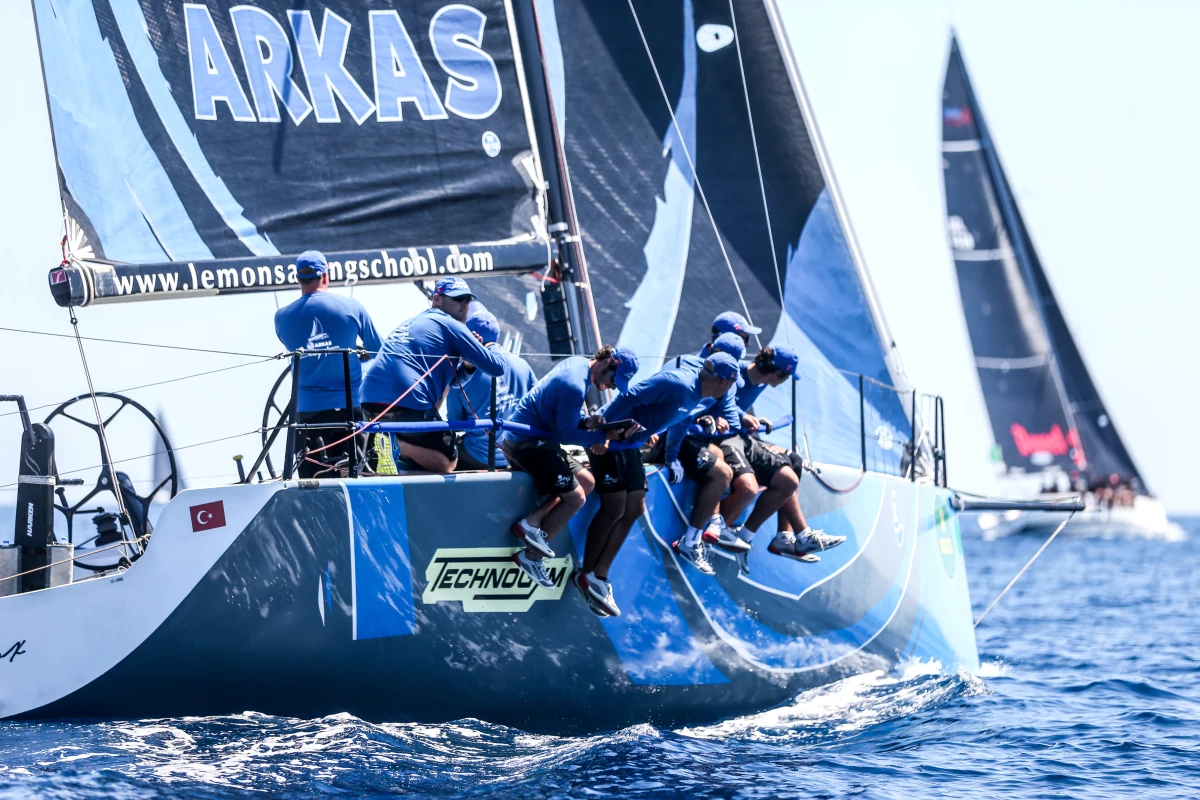 Arkas Sailing Team 3.Türkiye Yat Şampiyonası\'nda Birinci Oldu