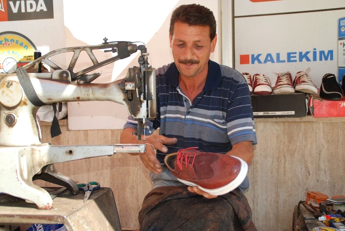Ayakkabı Tamircileri Kalitesiz Ayakkabılardan Şikayetçi