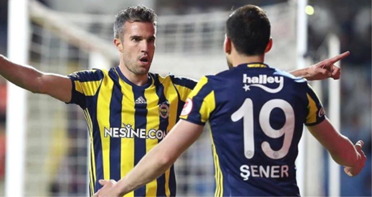 Fenerbahçe, Robin van Persie İçin Feyenoord\'dan 4 Milyon Euro İstedi