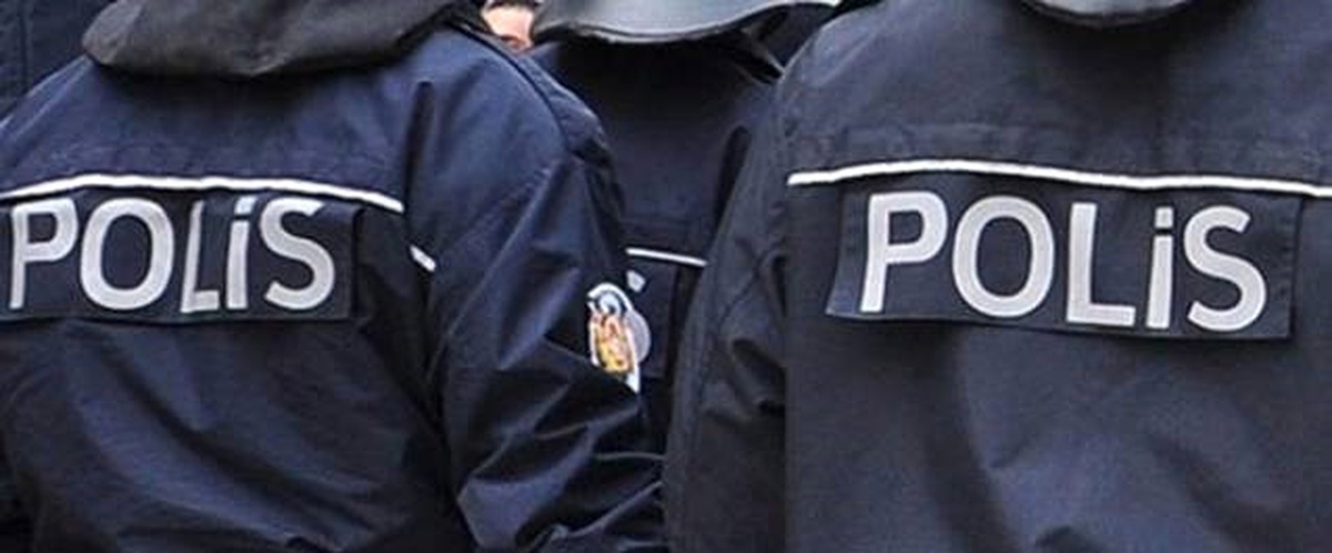Fetö Şüphelisi 9 Emniyet Görevlisi Yakalandı