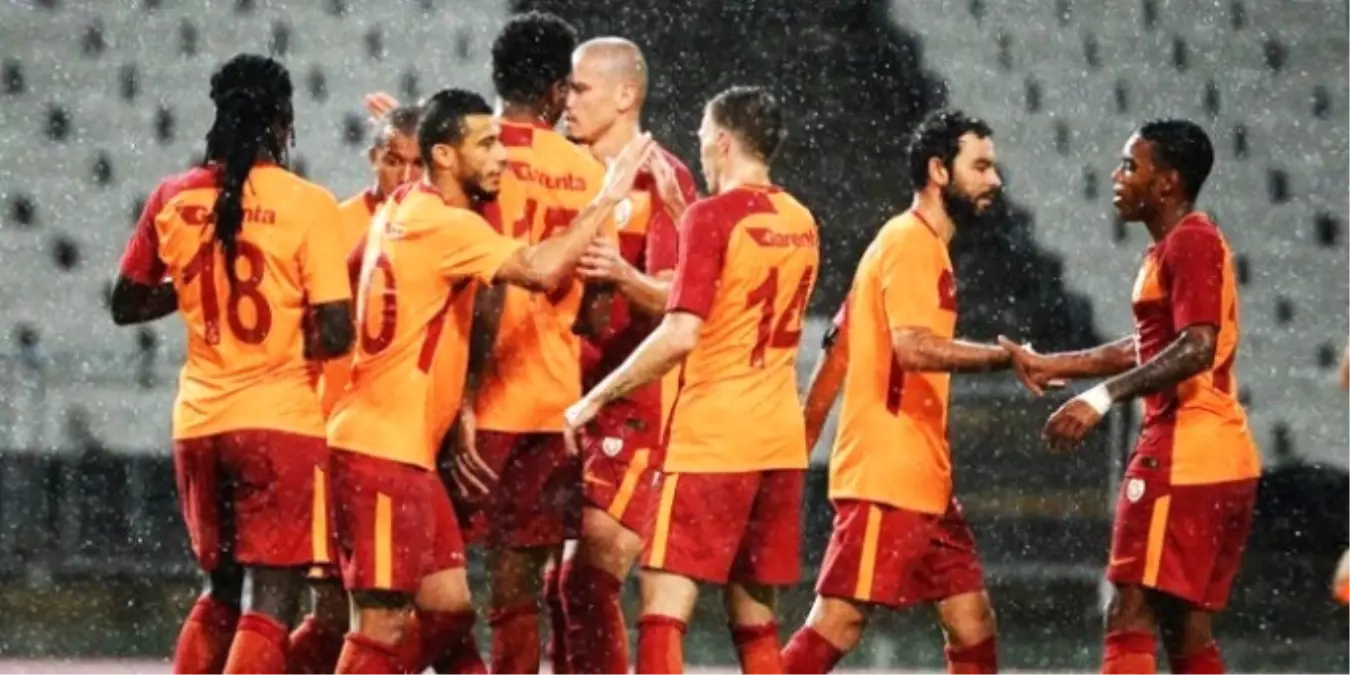 Galatasaray İlk On Birinde 11 Yabancı!