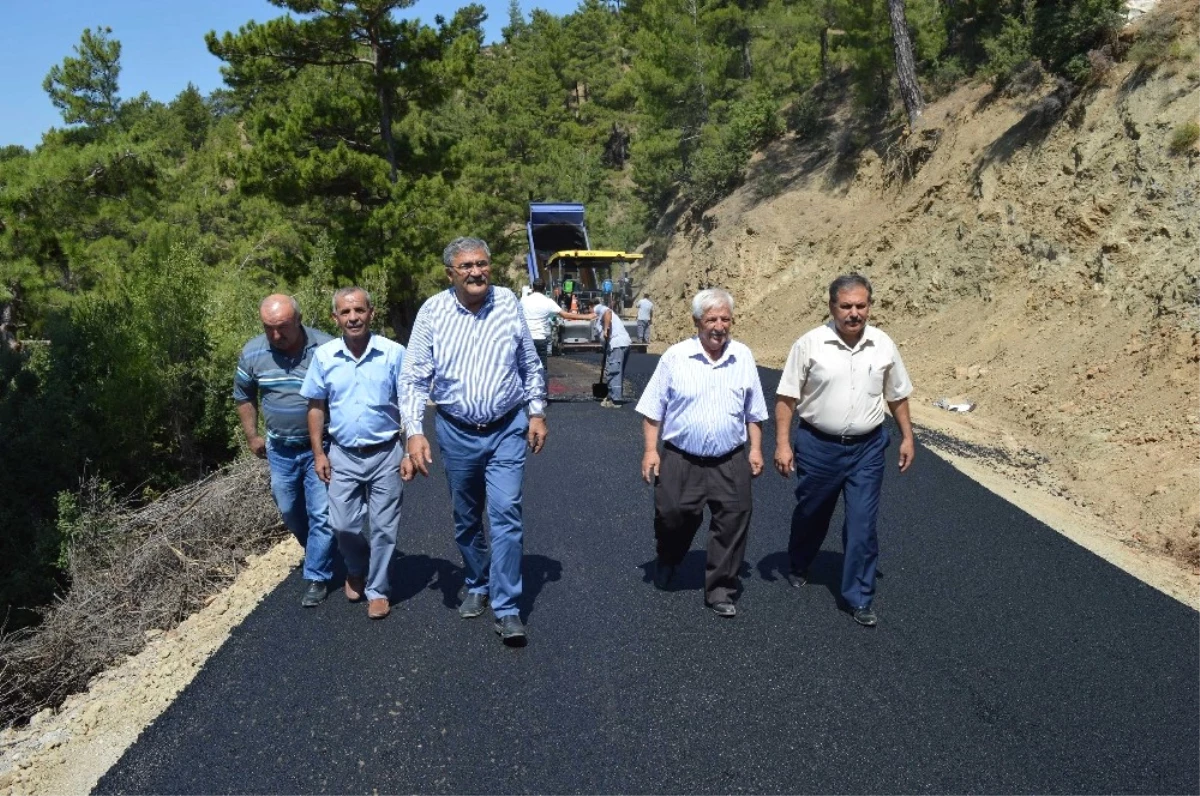 Gündoğmuş Ortaköy Mahallesine Sıcak Asfalt