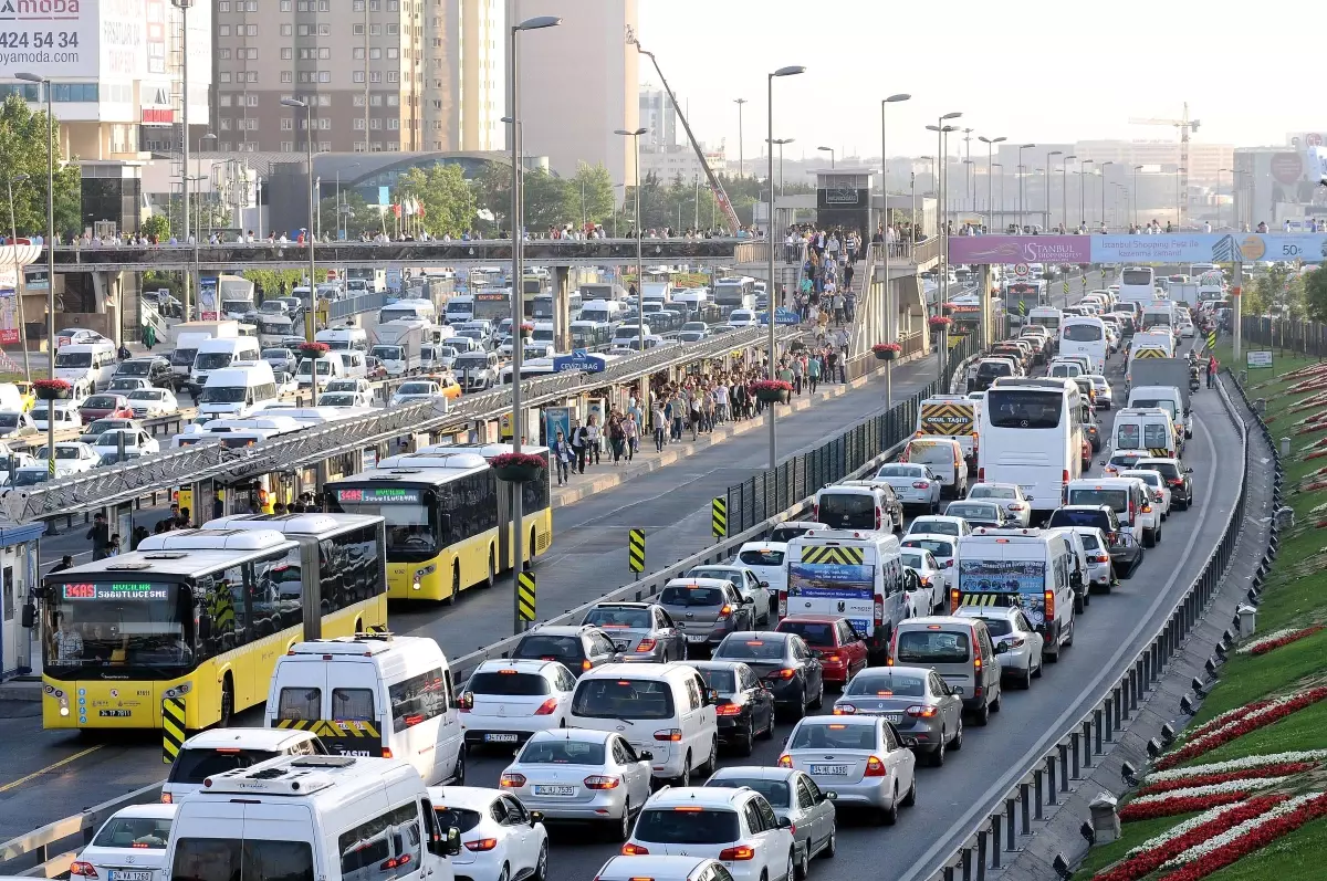 Motorlu Taşıtlar Vergisi Ödemeleri Bugün Sona Eriyor