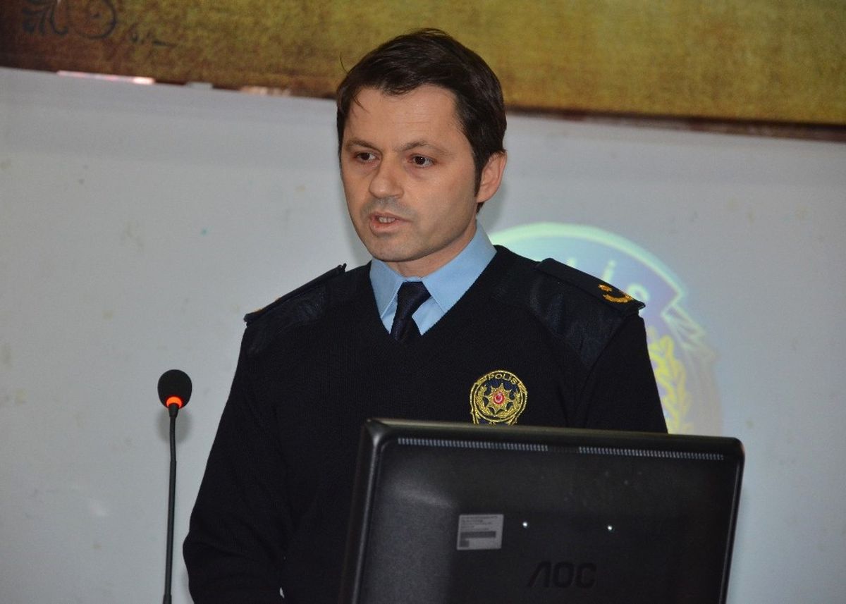 Silivri İlçe Emniyet Müdürü Hakan Çalışkan\'ın Bir Konferansta Çekilen Görüntüleri Ortaya Çıktı