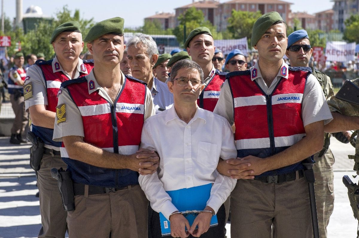 AK Parti Davayı 37 Milletvekiliyle Takip Ediyor