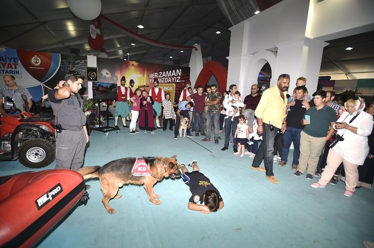 Ankara İtfaiyesi de Ankara Festivali\'nde