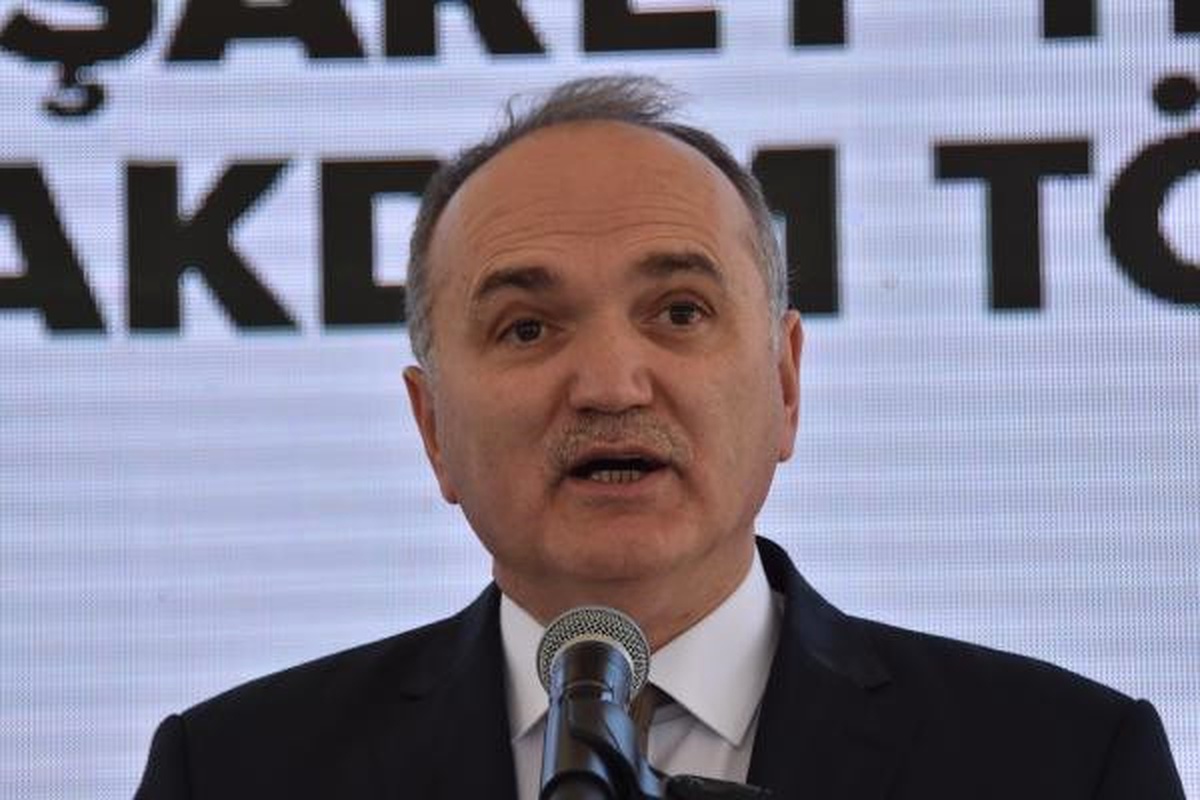 Bakan Özlü: Geleneksel Ürünlerimize Kimse Göz Dikemeyecek