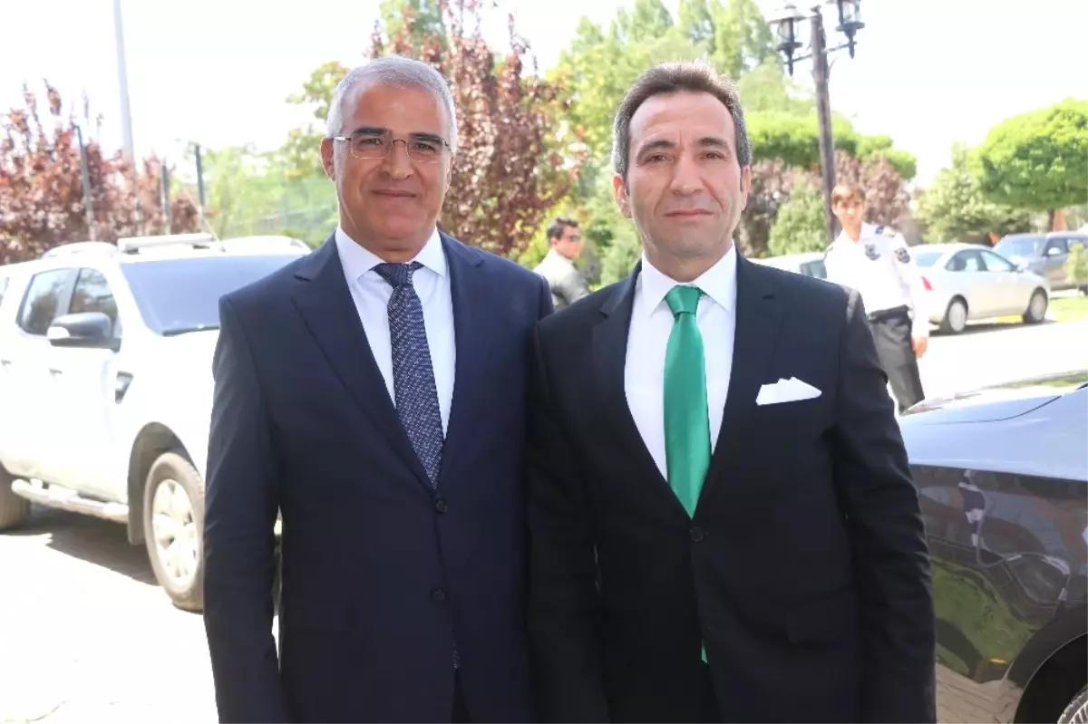 Bingöl Valisi Mantı\'dan, Başkan Barakazi\'ye Ziyaret