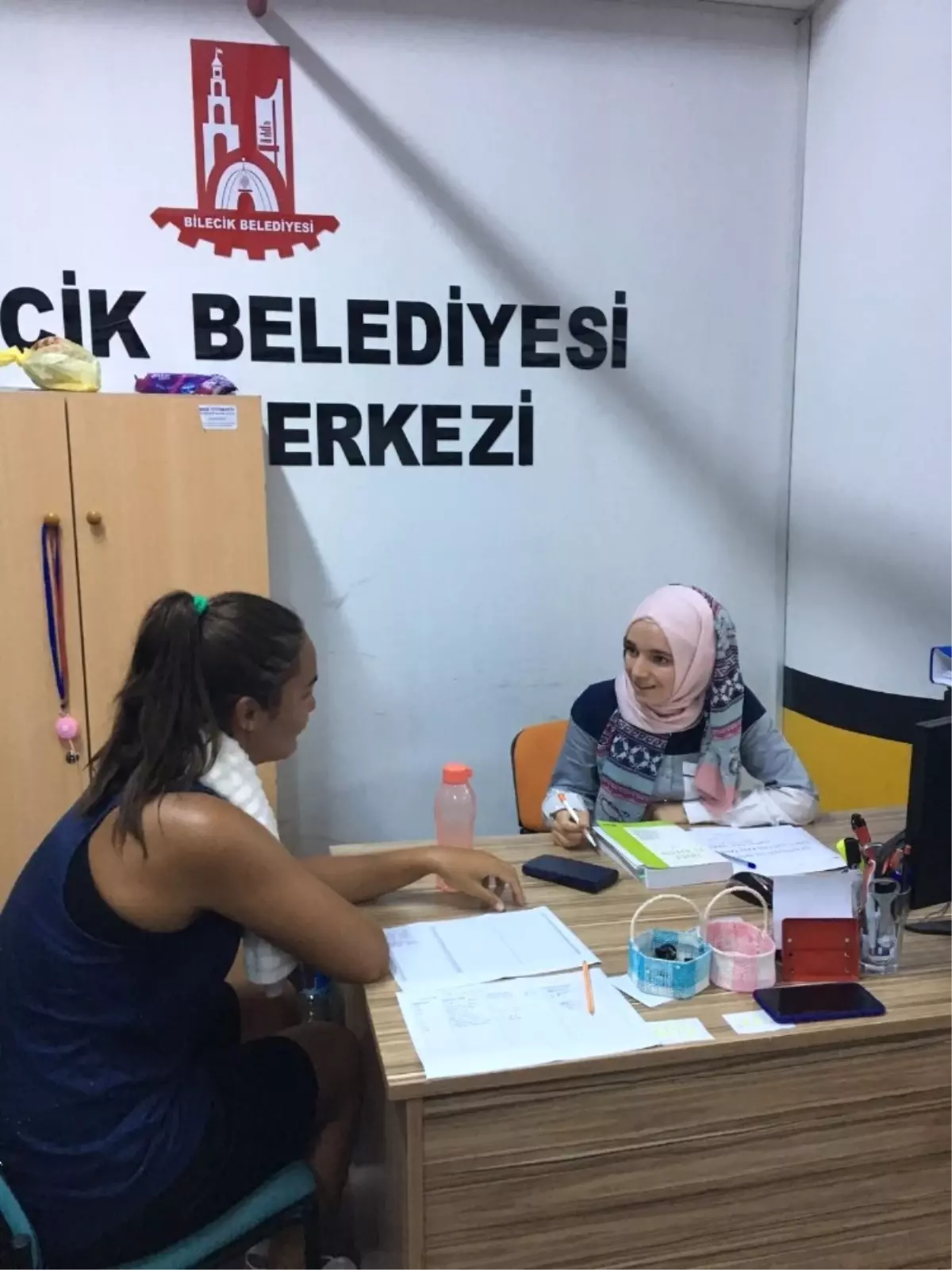 Diyetisyen ve Uzman Eğitmenler Vatandaşlara Hizmet Vermeye Devam Ediyor