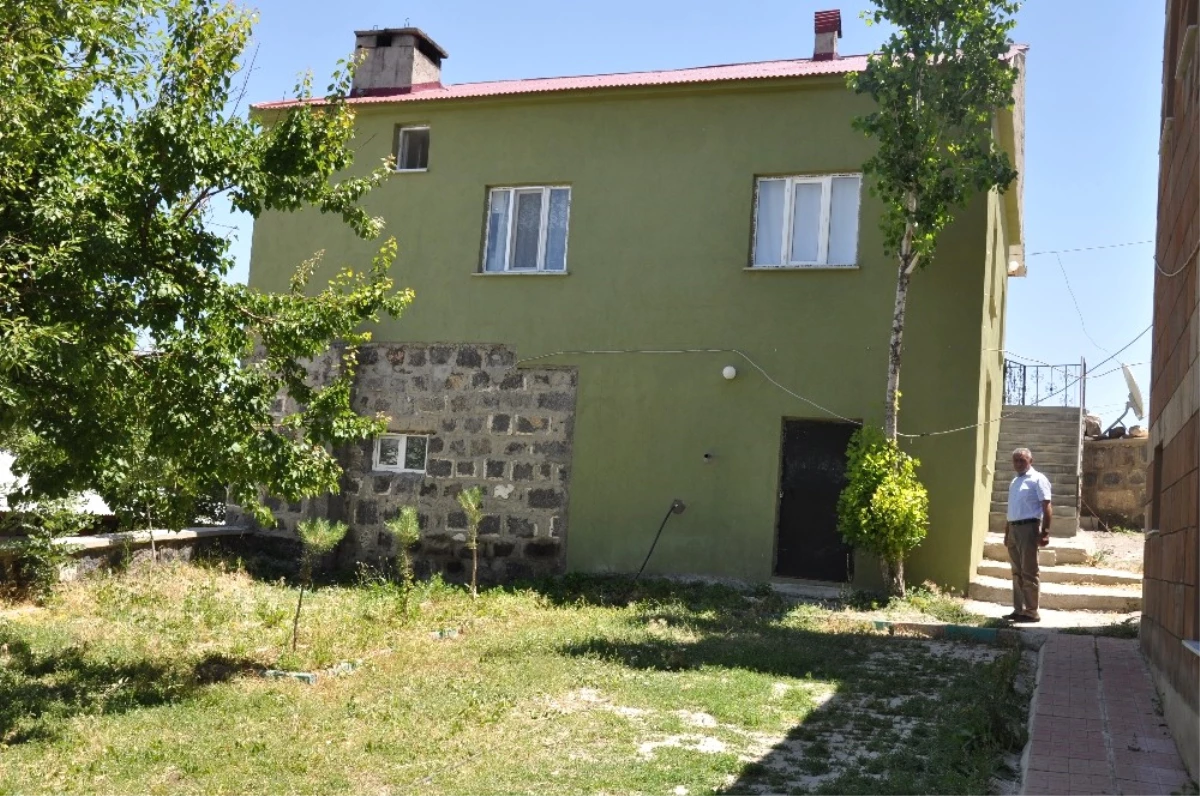 Elmakaya Beldesine Taziye ve İmam Evi Yapıldı