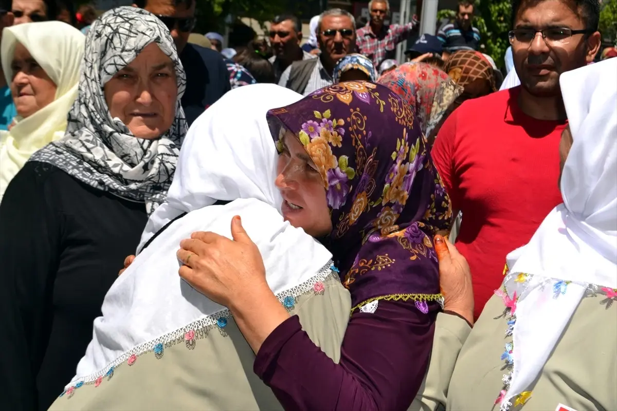 Mudurnu ve Yeniçağa\'da Hac Kafileleri Uğurlandı