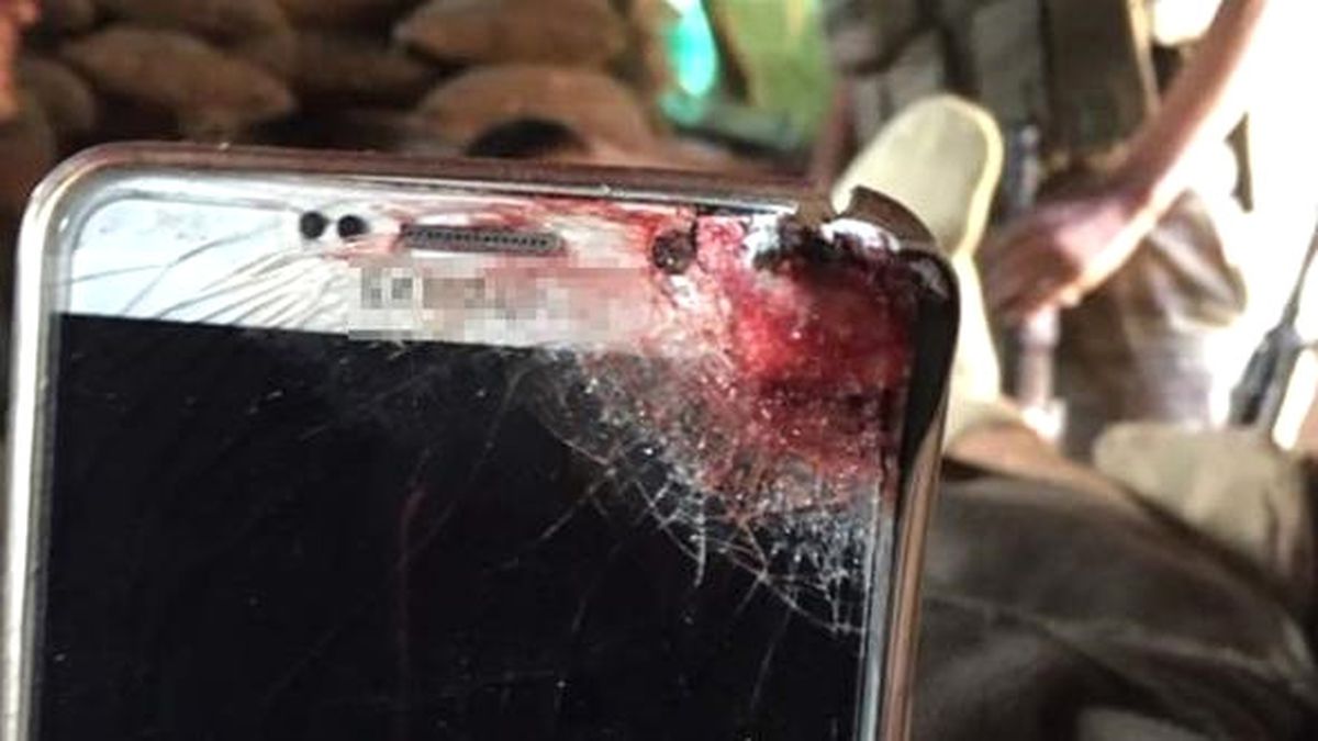 Hakkari'deki Çatışmada, Uzman Çavuşun Telefonu Mermiyi Durdurdu