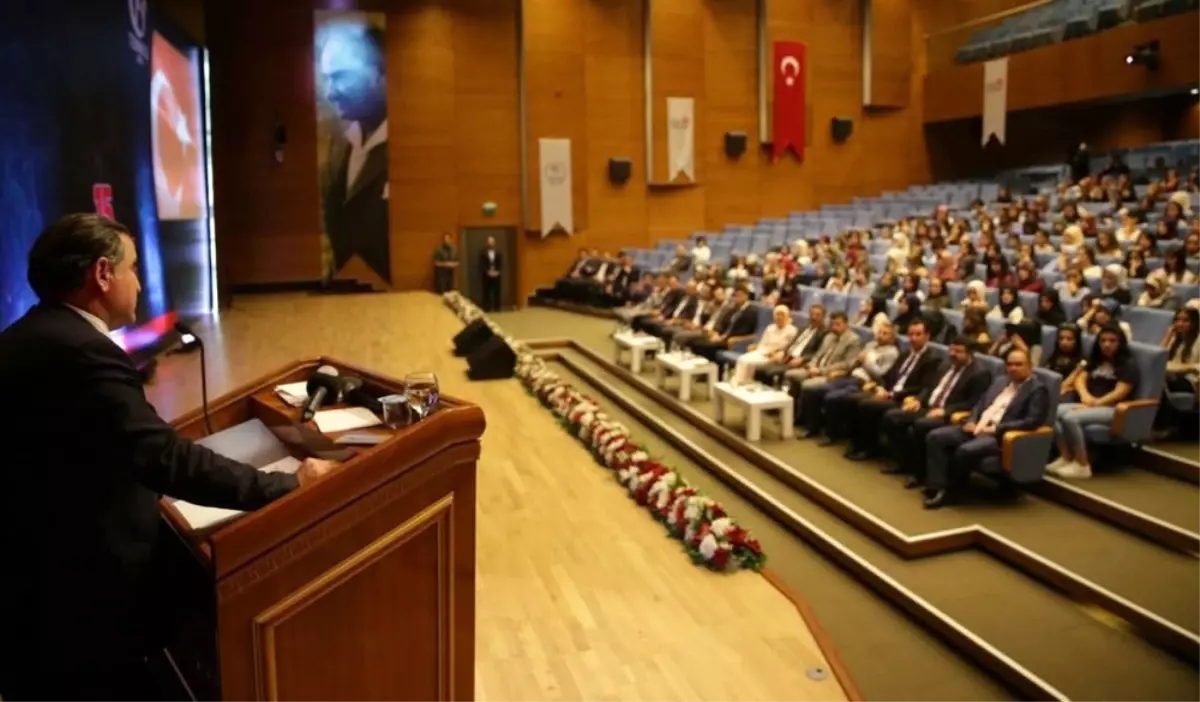 Ağrılı Gençler 15 Temmuz\'un İzlerini Görmek İçin Ankara\'da