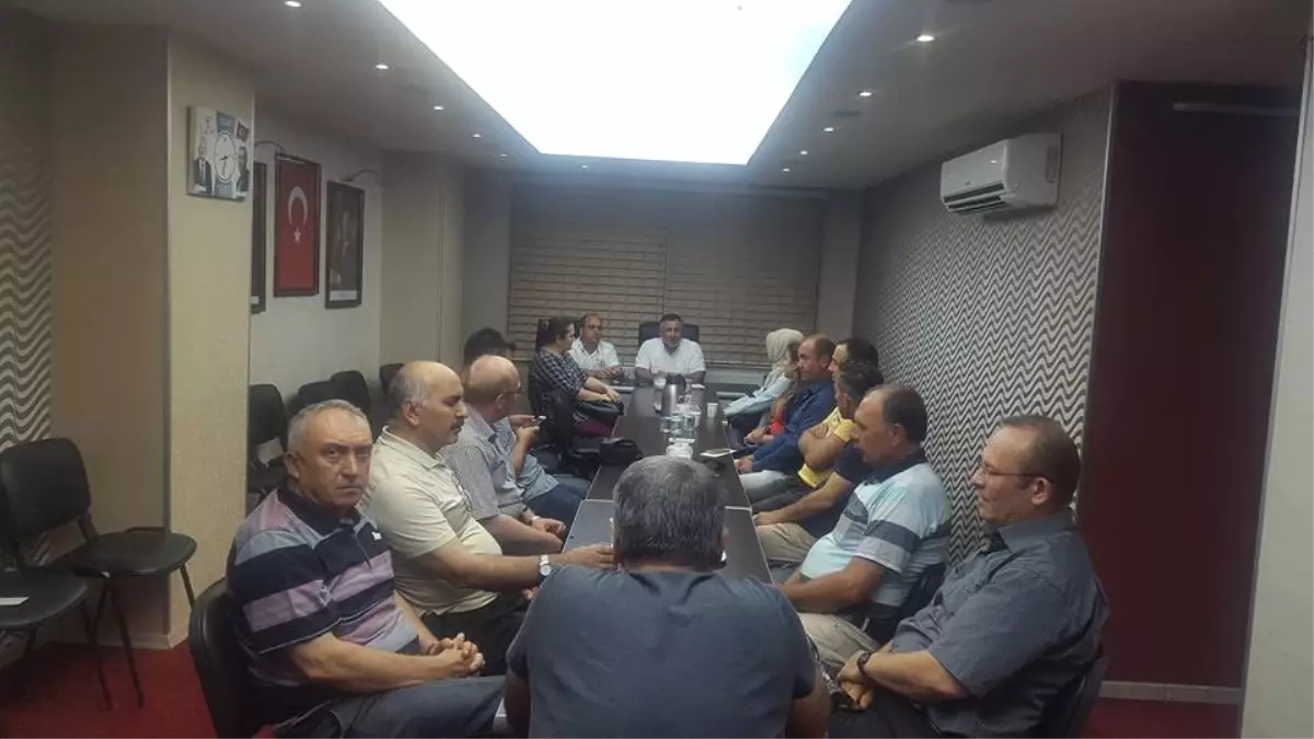 AK Parti Bilecik Merkez İlçe Başkanlığı Yönetim Kurulu Toplandı