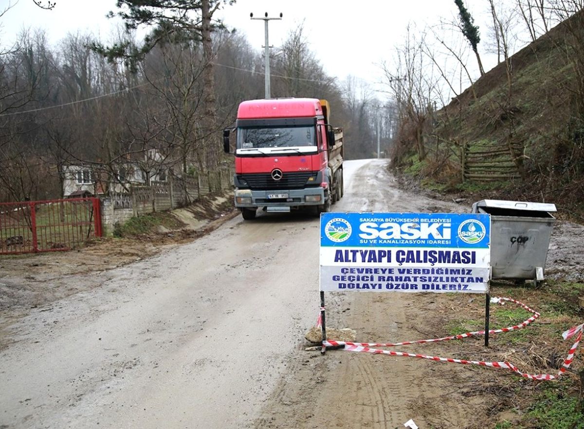 Arifiye\'de 14 Kilometrelik İçme Suyu Hattı Tamamlanıyor