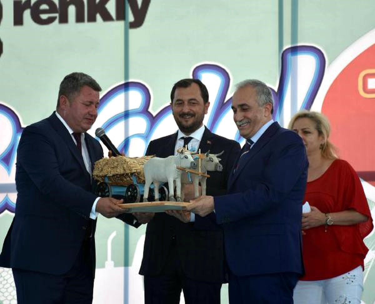 Bakan Fakıbaba: Kurban Fiyatlarının Geçen Senenin Üzerinde Olacağını Düşünmüyorum(4)