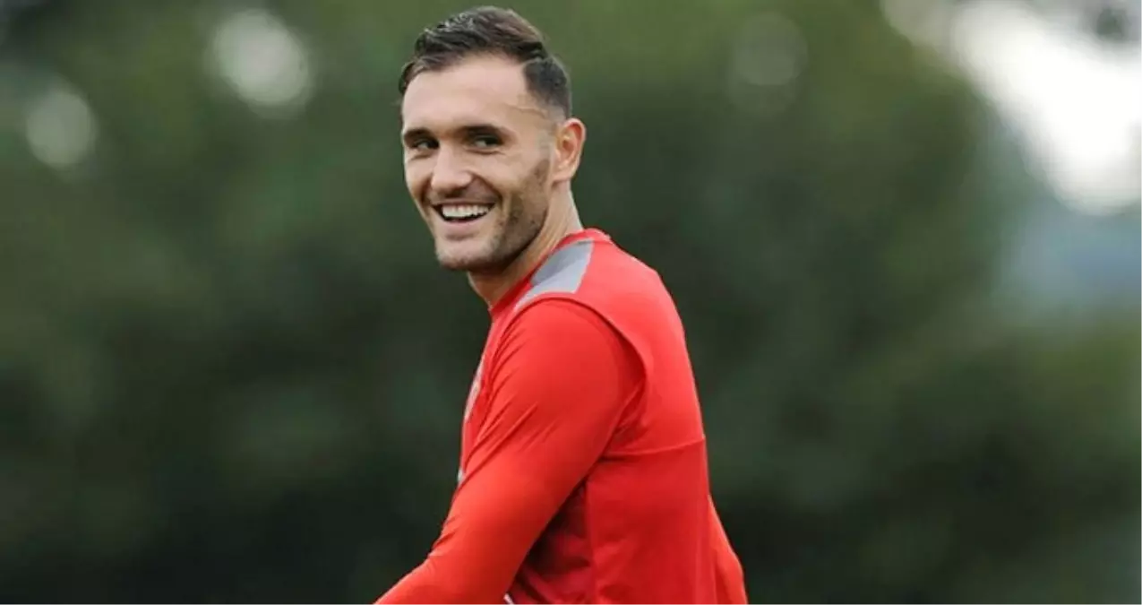 Lucas Perez Transferinde, Fenerbahçe\'nin Rakibi Kalmadı