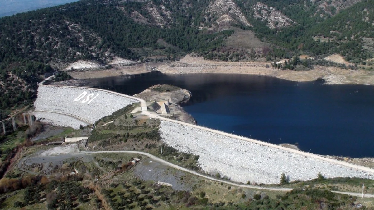 Milas\'ta Hava Sıcaklıkları Barajları Olumsuz Etkiledi