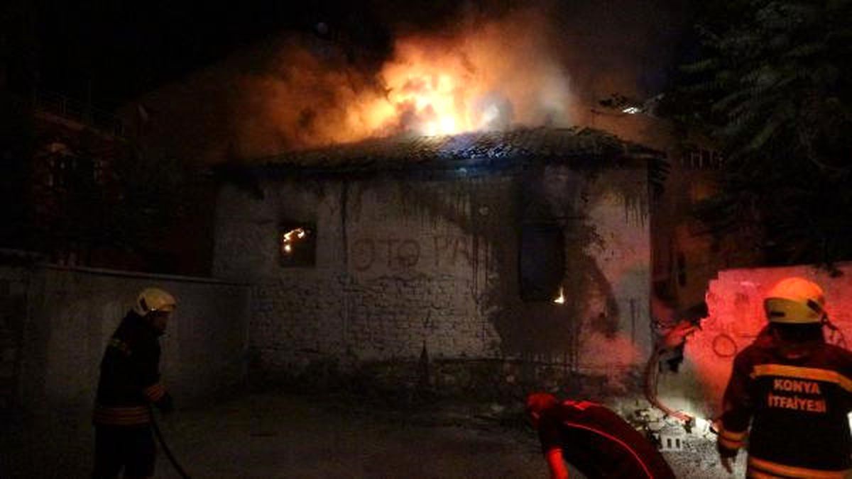 Müstakil Evler Alev Alev Yandı