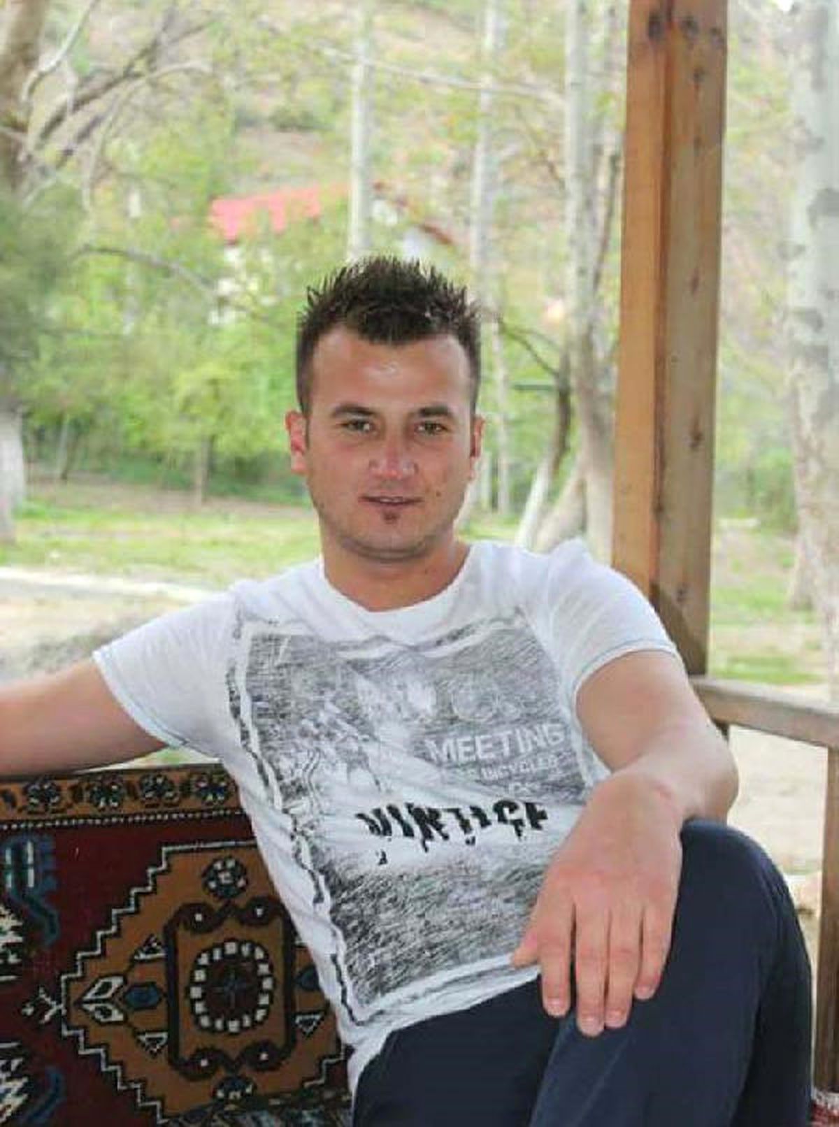 Müşterilerinin Kalbinden Bıçakladığı Köfteci Öldü