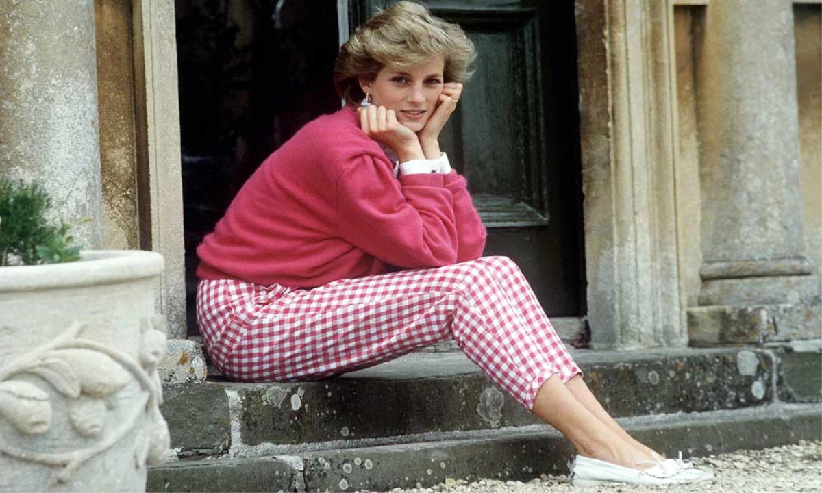 Prenses Diana\'nın Gizli Kayıtları İngiltere\'yi Karıştırdı