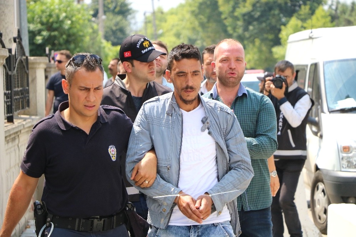 Şafak Baskınında Gözaltına Alınan 41 Kişi Adliyeye Sevk Edildi