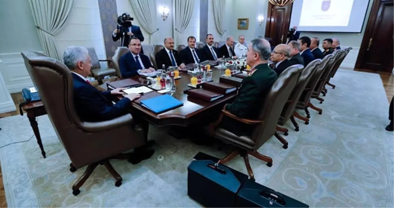 YAŞ\'ta İlk Kez Başbakan\'ın Konuşması Basınla Paylaşıldı