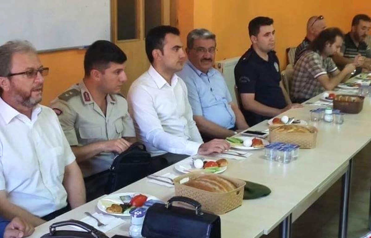 Altıntaş Kaymakamı Musa Kazım Çelik: "Biz Önce Yoldaş Olduk Şimdi Yolda Yürüyoruz"