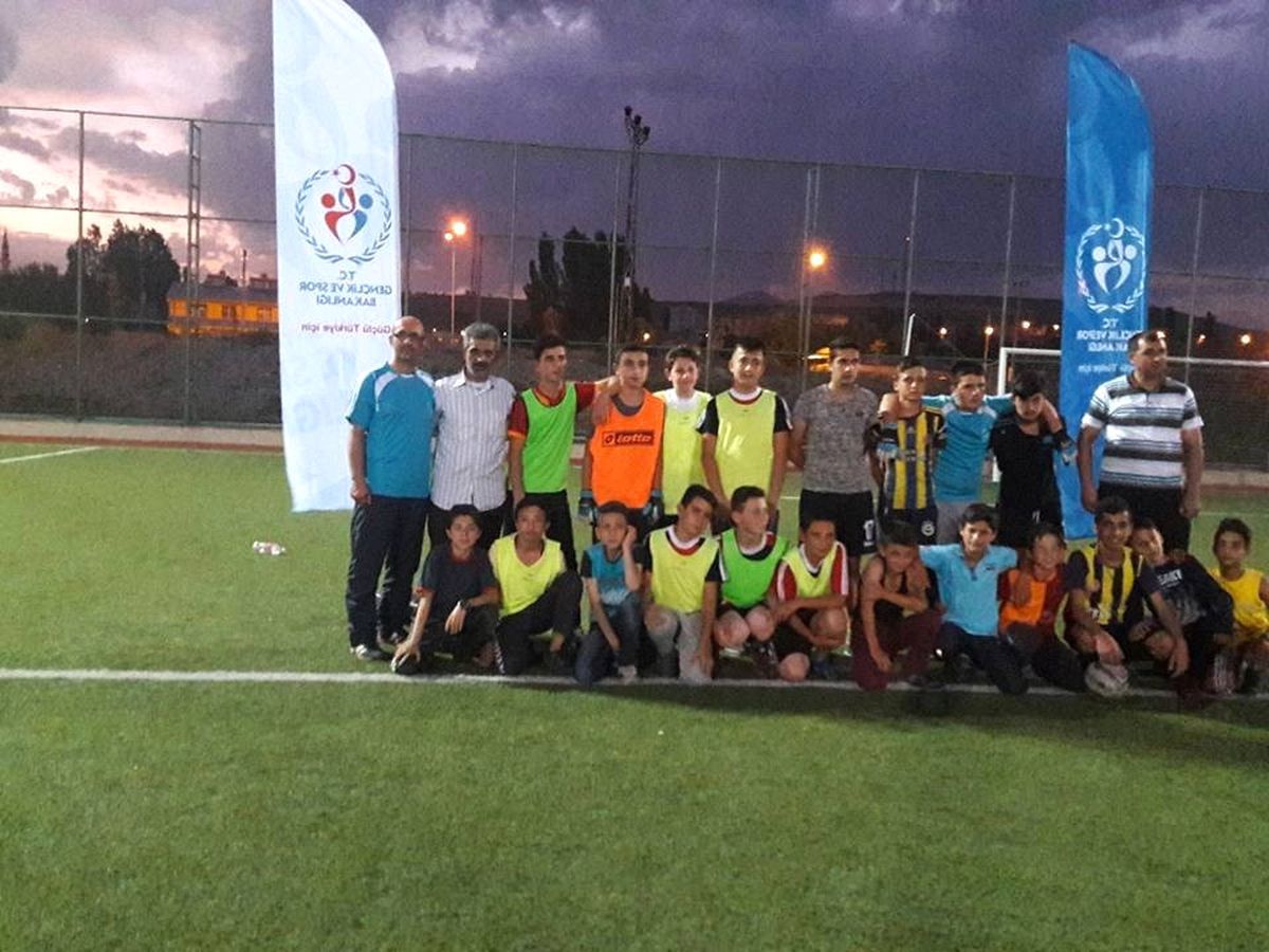Aşkale\'de 15 Temmuz Kupaları Sahiplerini Buldu
