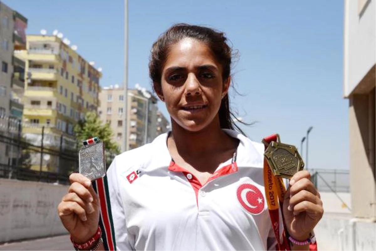 Atletizmde Dünya İkincisi Olan Meryem, Diyarbakır\'ın Gururu