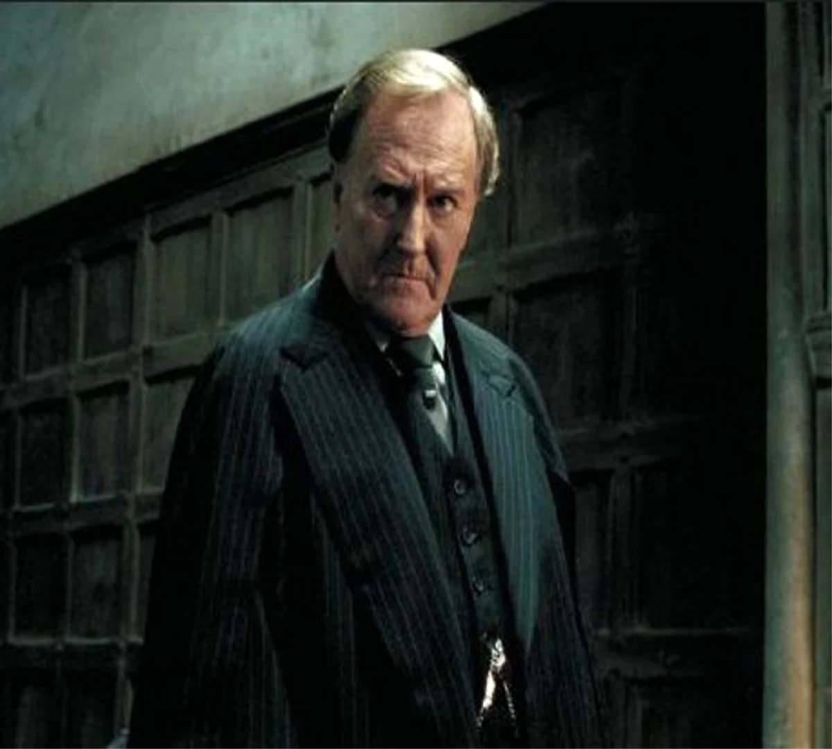 Harry Potter\'ın "Sihir Bakanı" Robert Hardy, Hayatını Kaybetti