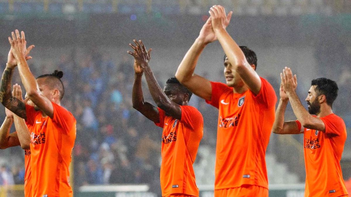 Medipol Başakşehir Şampiyonlar Ligi Play-off Turuna Kaldı